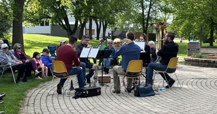 Steinbach Arts Council Seeks Performers for KR Barkman Concerts in the Park